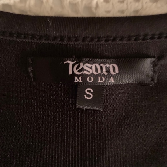 Tesoro Moda Tunic - Picture 2 of 3